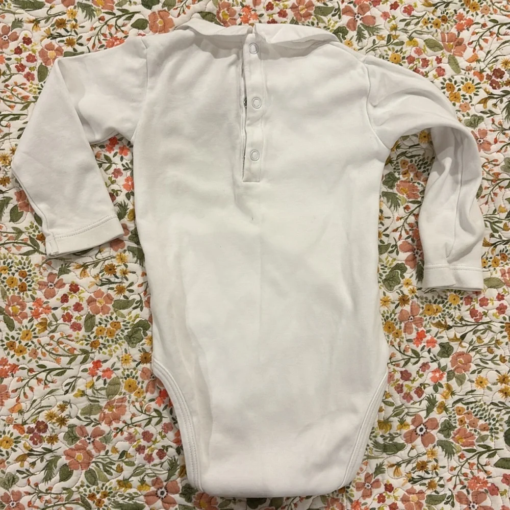 Jacadi Paris 12M White Long Sleeve Bodysuit with Peter Pan Collar - Picture 4 of 4